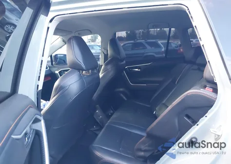 2020 Toyota Rav4 Adventure z USA, uszkodzony, nr VIN 2T3J1RFVXLC092261